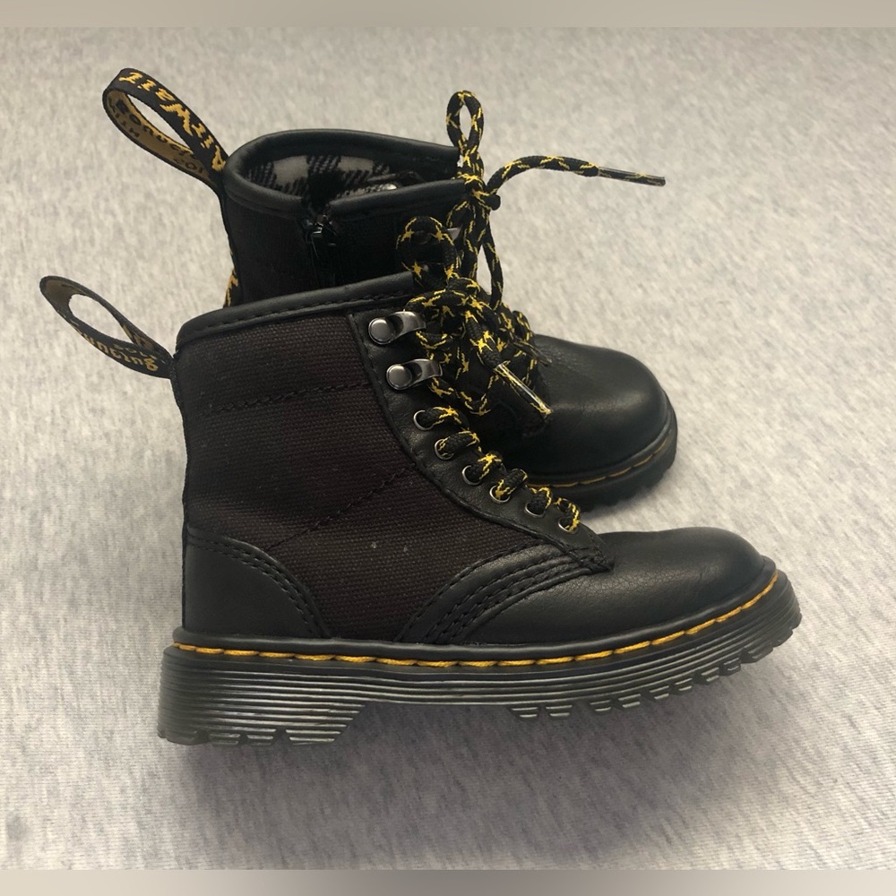 Dr. Martens 1460 Panel T Leather Boots Size: US Toddler 7 EUR 23